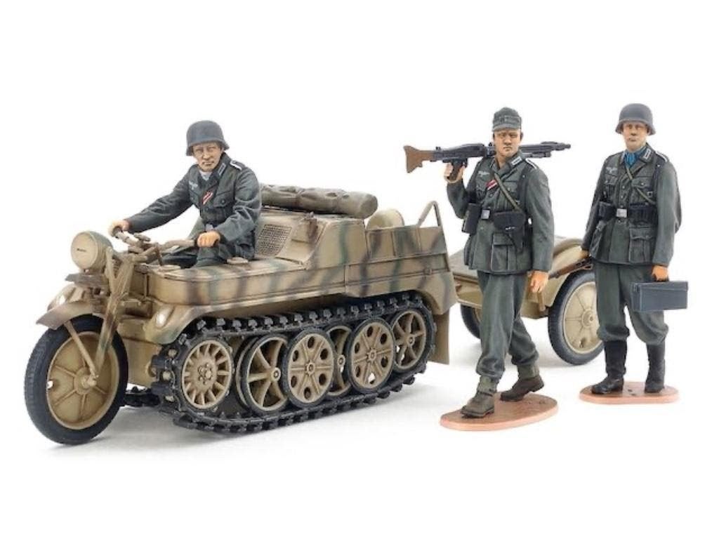 Tamiya	35377	Sd.Kfz.2 Kettenkraftrad (Mid-production)	1/35, Verzenden, 1:32 tot 1:50, Nieuw, Italeri