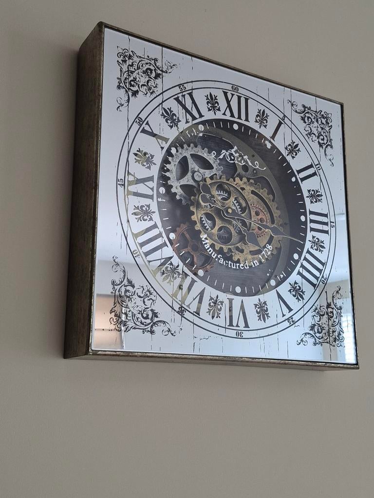Wandklok met tandwielen - Intratuin, Ophalen, Gebruikt, Analoog, Wandklok