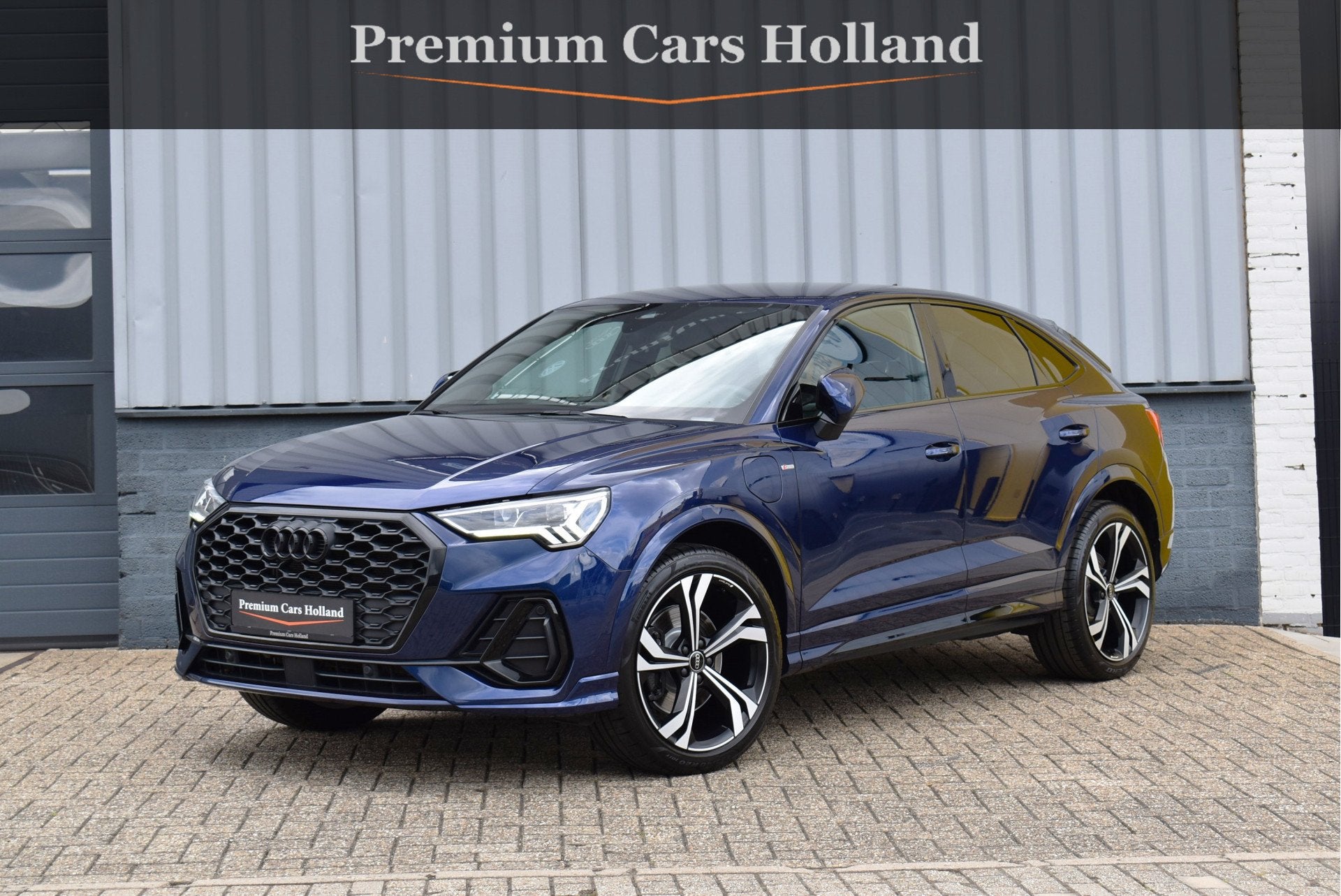 Audi Q3 Sportback 45 TFSI e S-Line 245 Pk Sfeer Sonos Trekha, Gebruikt, Euro 6, Blauw, SUV of Terreinwagen