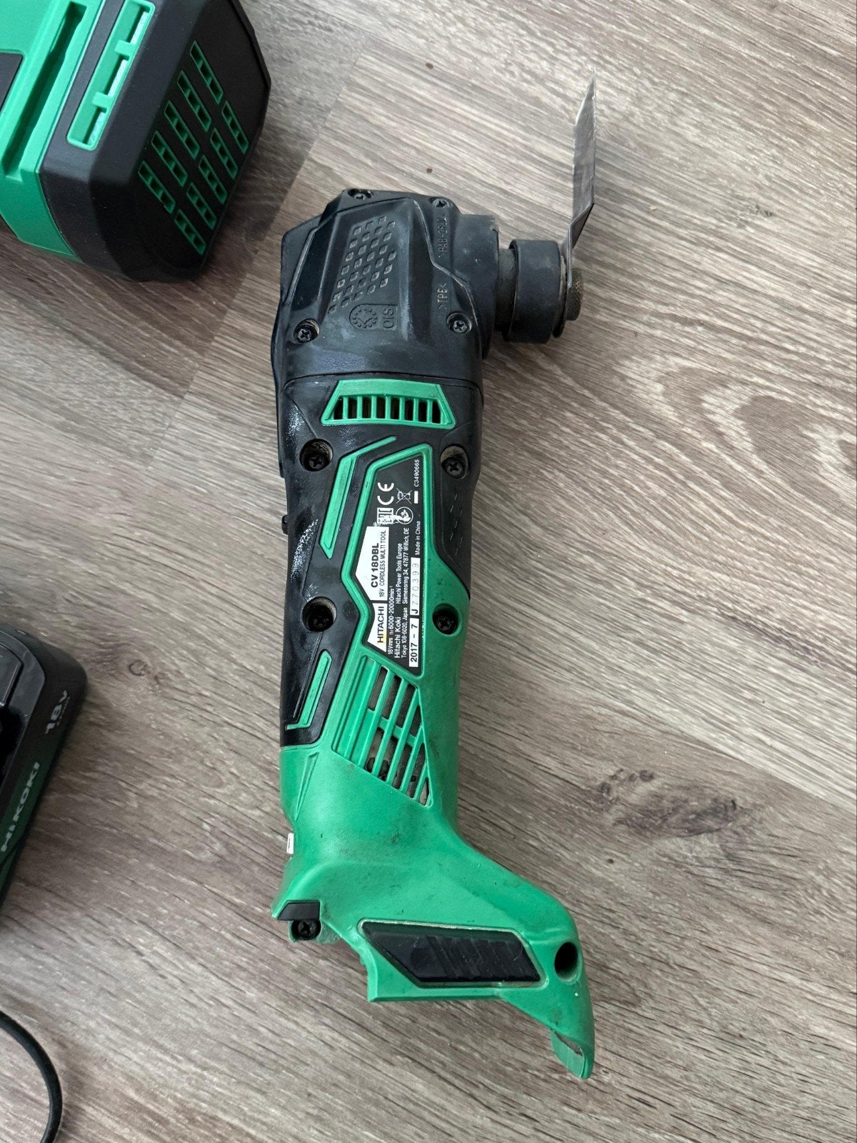 Hikoki CV18DBL Multitool (voorheen Hitachi), Ophalen