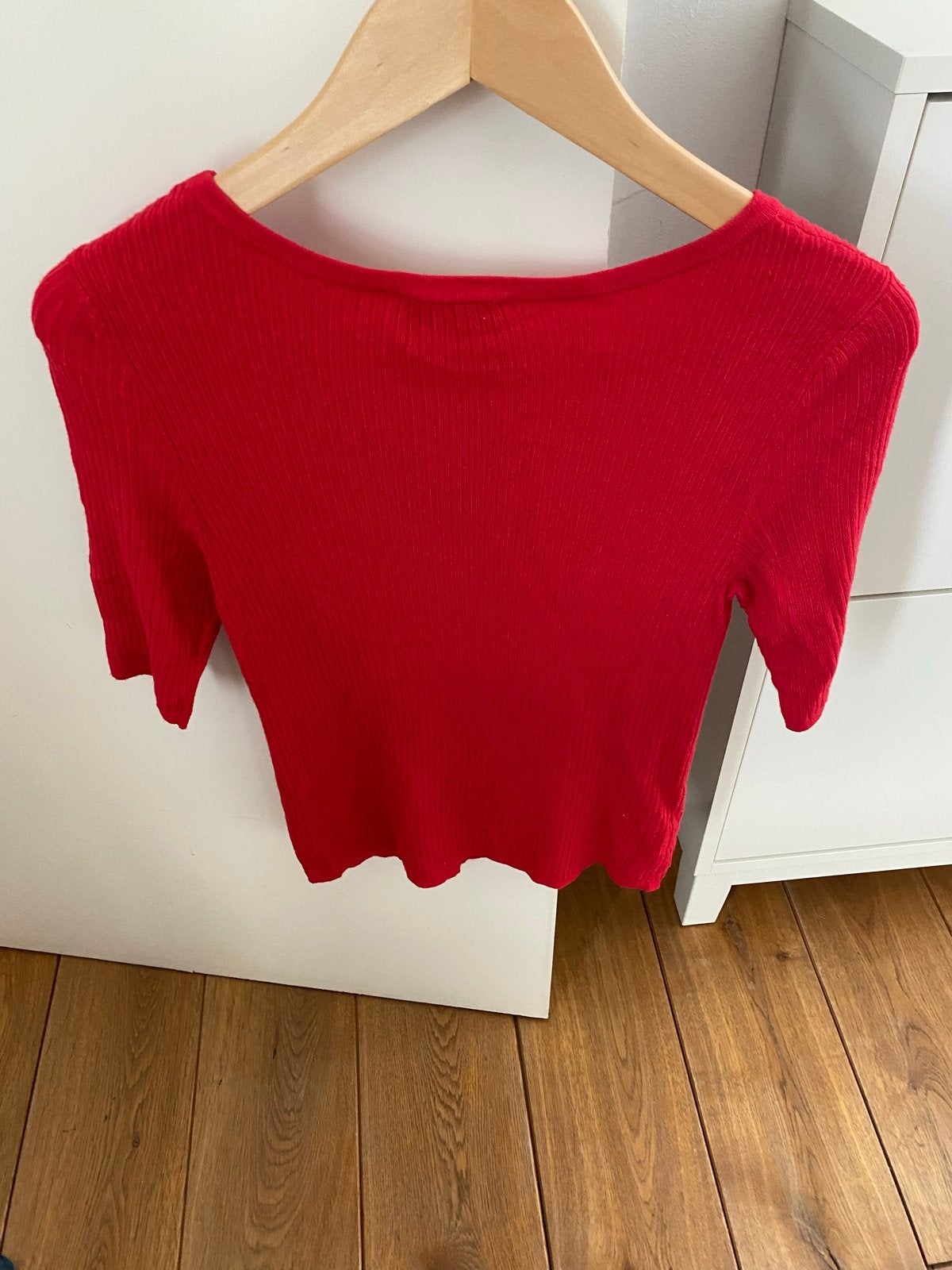 Rode Surkana top met korte mouwen maat s, Ophalen, Nieuw, Korte mouw, Maat 36 (S)