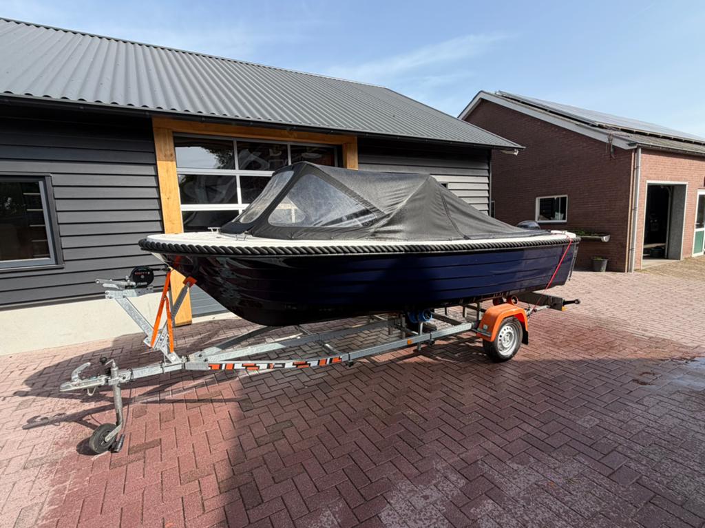 Valory 475 met trailer 20PK, Watersport en Boten, Ophalen of Verzenden, Zo goed als nieuw, Trailer