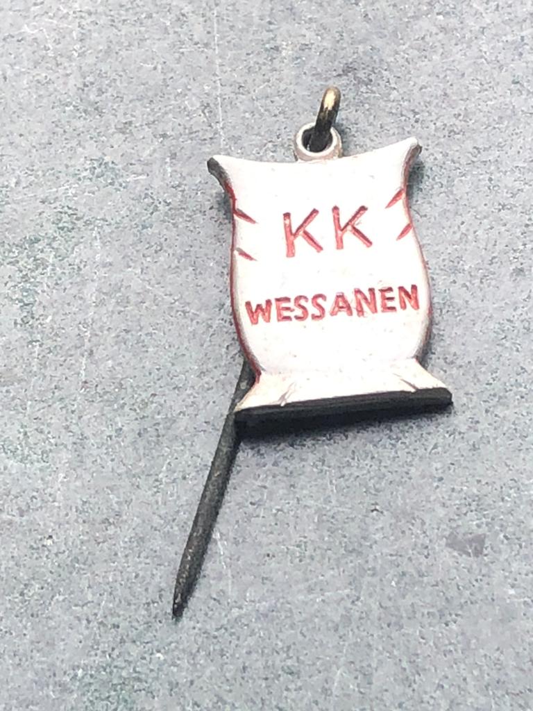 Speldje van KK Wessanen, Verzamelen, Ophalen of Verzenden, Gebruikt, Overige onderwerpen, Speldje of Pin