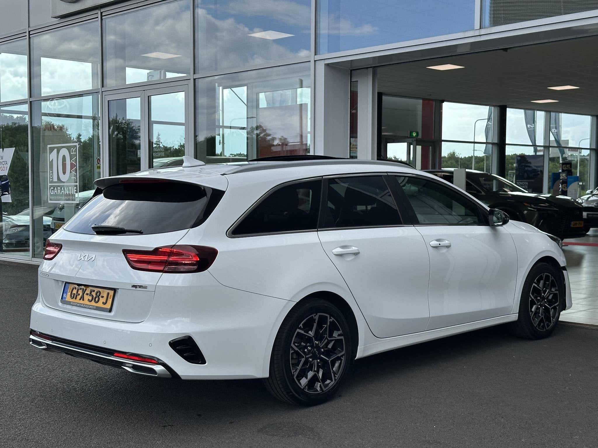Kia Ceed Sportswagon 1.5 T-GDi GT-Line Apple Carplay/Android, Auto's, Gebruikt, Euro 6, 610 kg, Wit