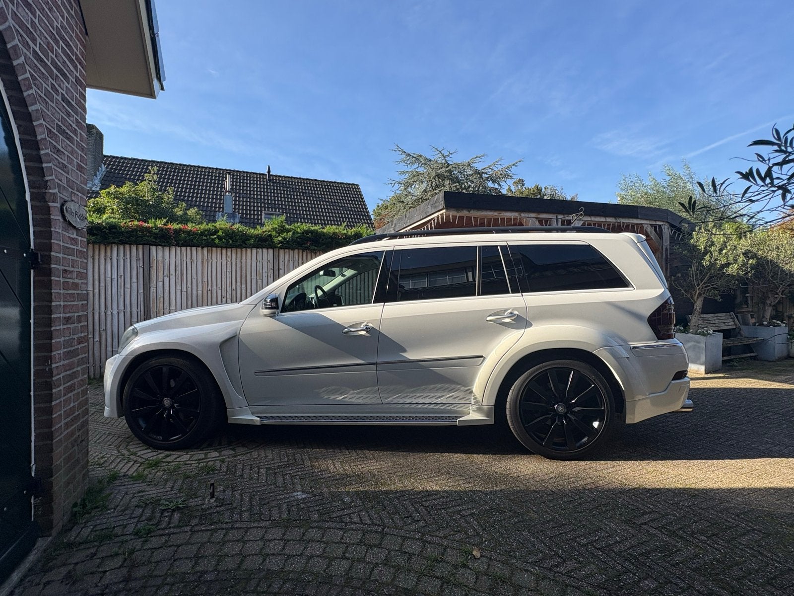 Mercedes GL 550 ART-Brabus Uniek in NL, Automaat, 5461 cc, GL, 7 stoelen