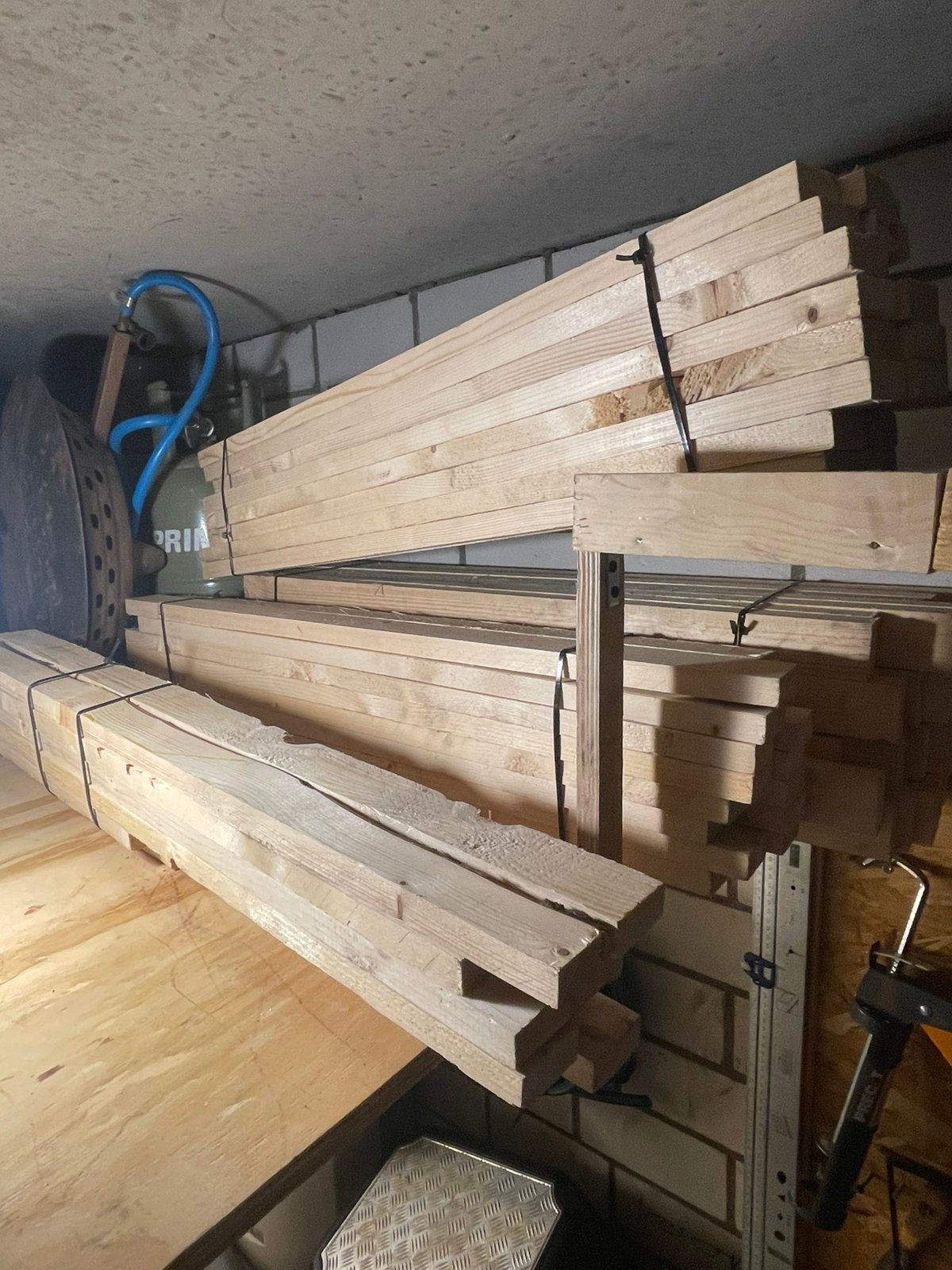 70 x Latjes 4.5 cm X 2 cm, Doe-het-zelf en Verbouw, Ophalen, Minder dan 25 mm, Zo goed als nieuw, Pallet
