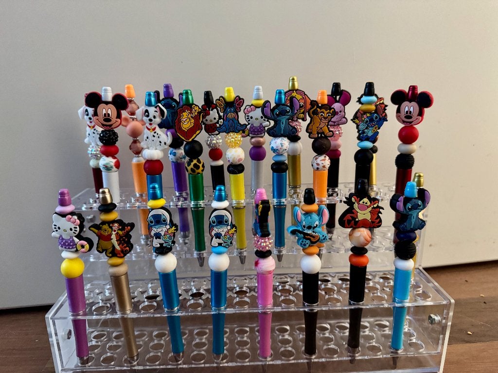 26 disney pennen inclusief display, Ophalen of Verzenden, Overige figuren, Nieuw, Pen, Potlood of Stift