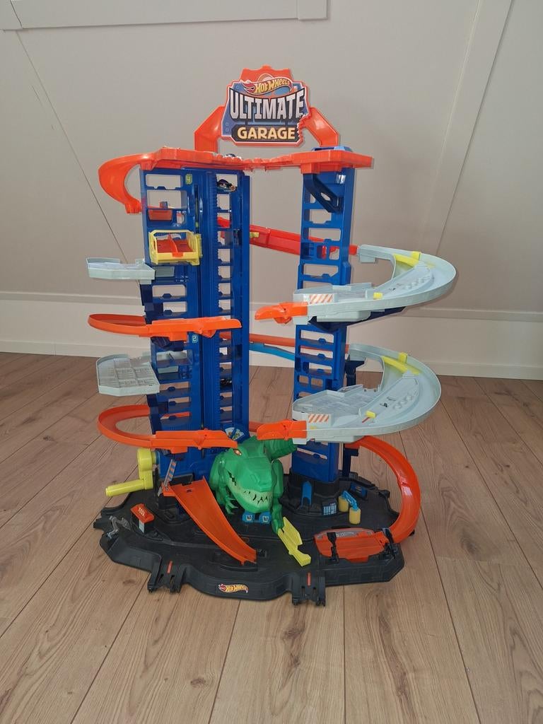 Hot Wheels Ultimate Garage met T-Rex, Kinderen en Baby's, Speelgoed | Overig, Zo goed als nieuw, Jongen of Meisje, Ophalen