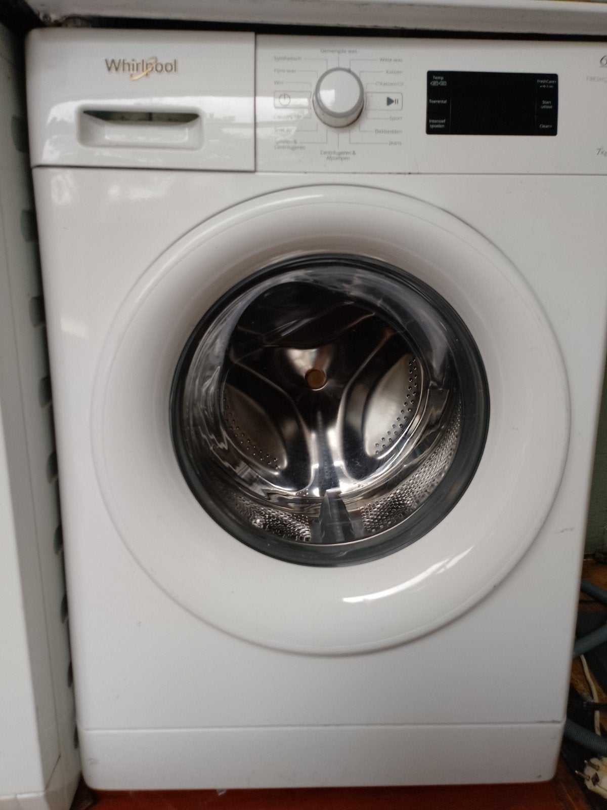 Whirlpool wasmachine 7 KG, Ophalen of Verzenden, Zo goed als nieuw, Voorlader, 85 tot 90 cm