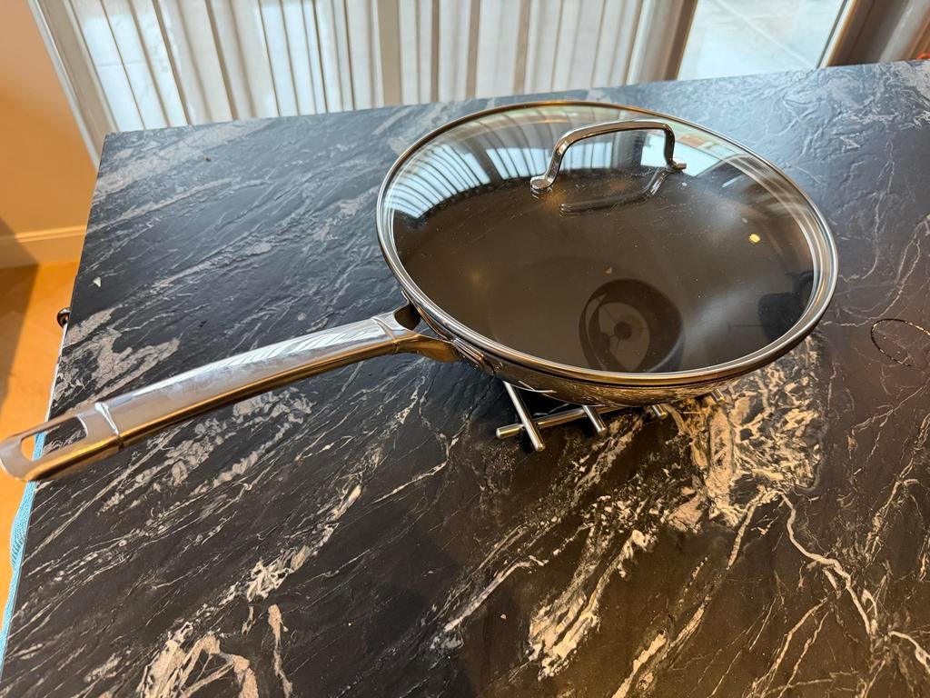 Masterchef Wokpan met deksel - Zo goed als nieuw, Huis en Inrichting, Keuken | Potten en Pannen, Inductieplaat, Ophalen of Verzenden