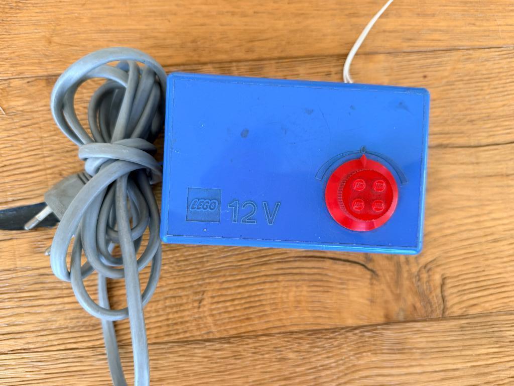 Lego werkende 12 volt transformator voor de lego trein, Kinderen en Baby's, Speelgoed | Duplo en Lego, Ophalen, Gebruikt, Lego