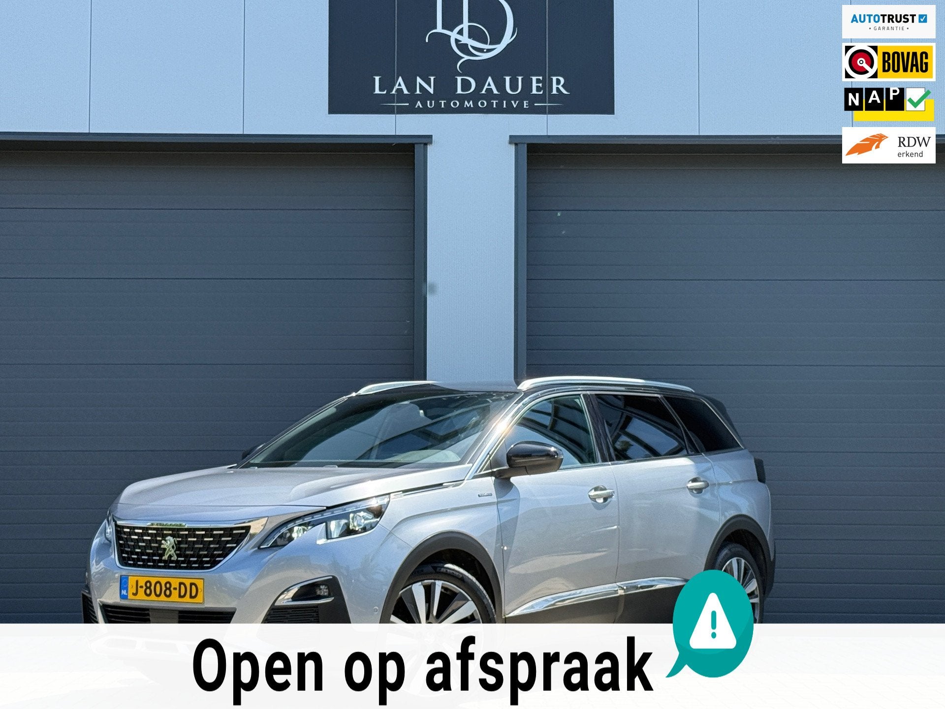Peugeot 5008