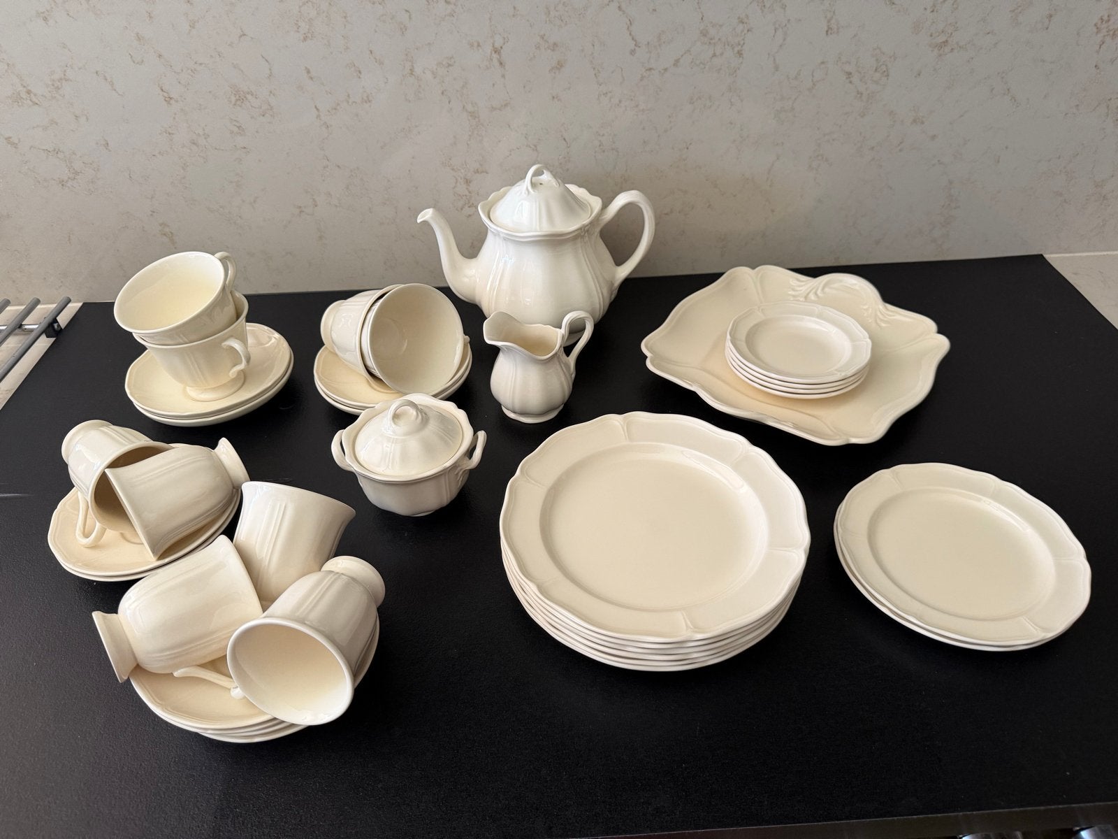 Wedgwood Queen's Plain Servies - Compleet, Huis en Inrichting, Ophalen, Gebruikt, Klassiek, Wedgwood