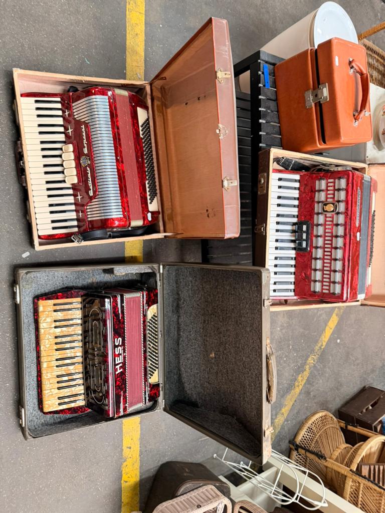 3 Accordeons in prima staat - Liefst samen weg, Muziek en Instrumenten, Accordeons, Overige merken, Gebruikt, Overige formaten