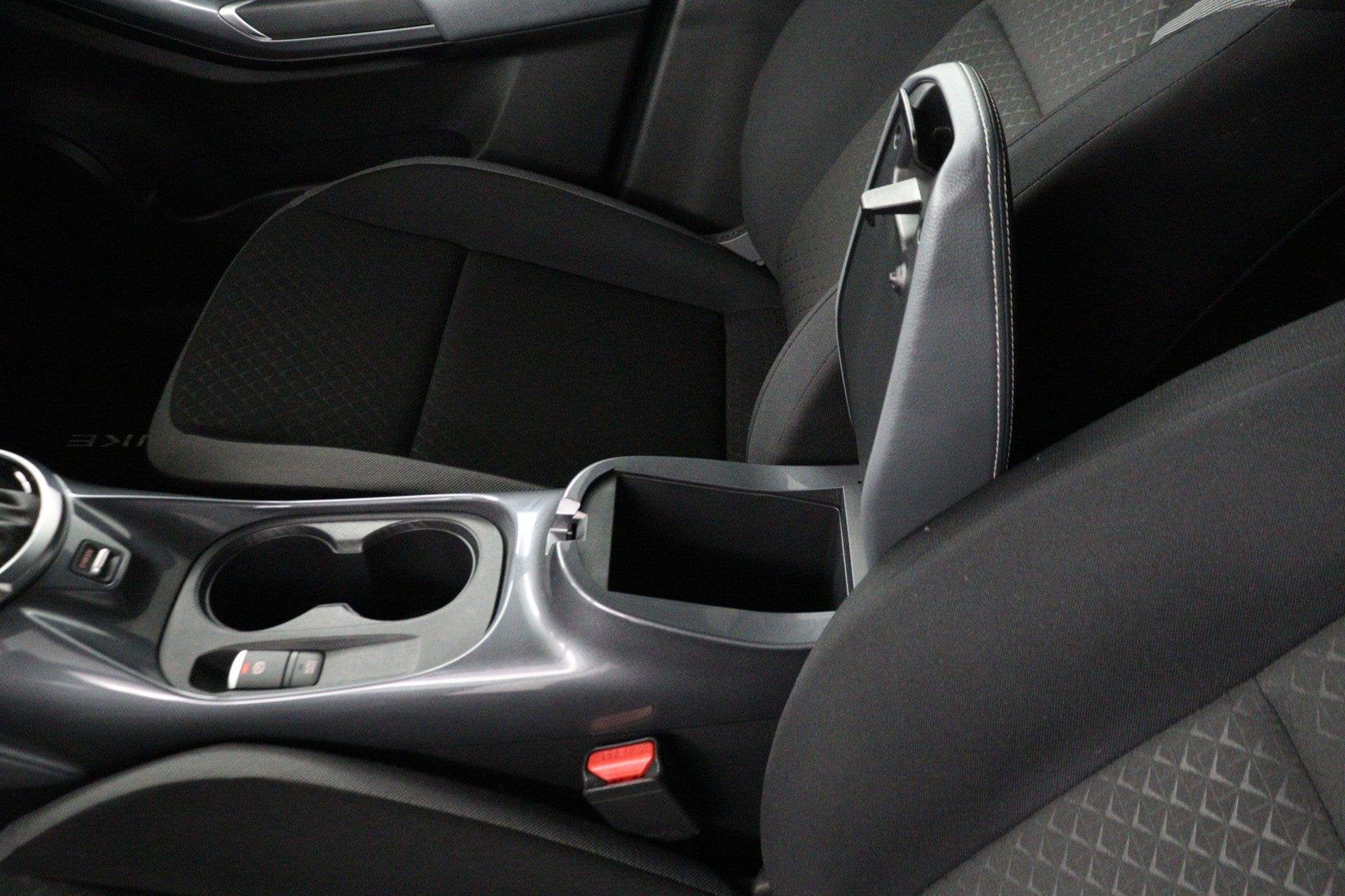 Foto 52 van Nissan Juke 1.0 DIG-T N-Connecta Automaat | Apple Carplay/An