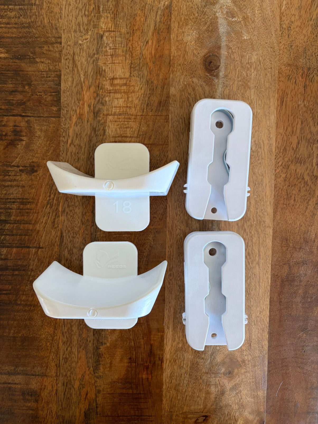 Veiligheidslepels/Safety Cups (2x stuks), Dieren en Toebehoren, Paarden en Pony's | Overige Paardenspullen, Ophalen of Verzenden