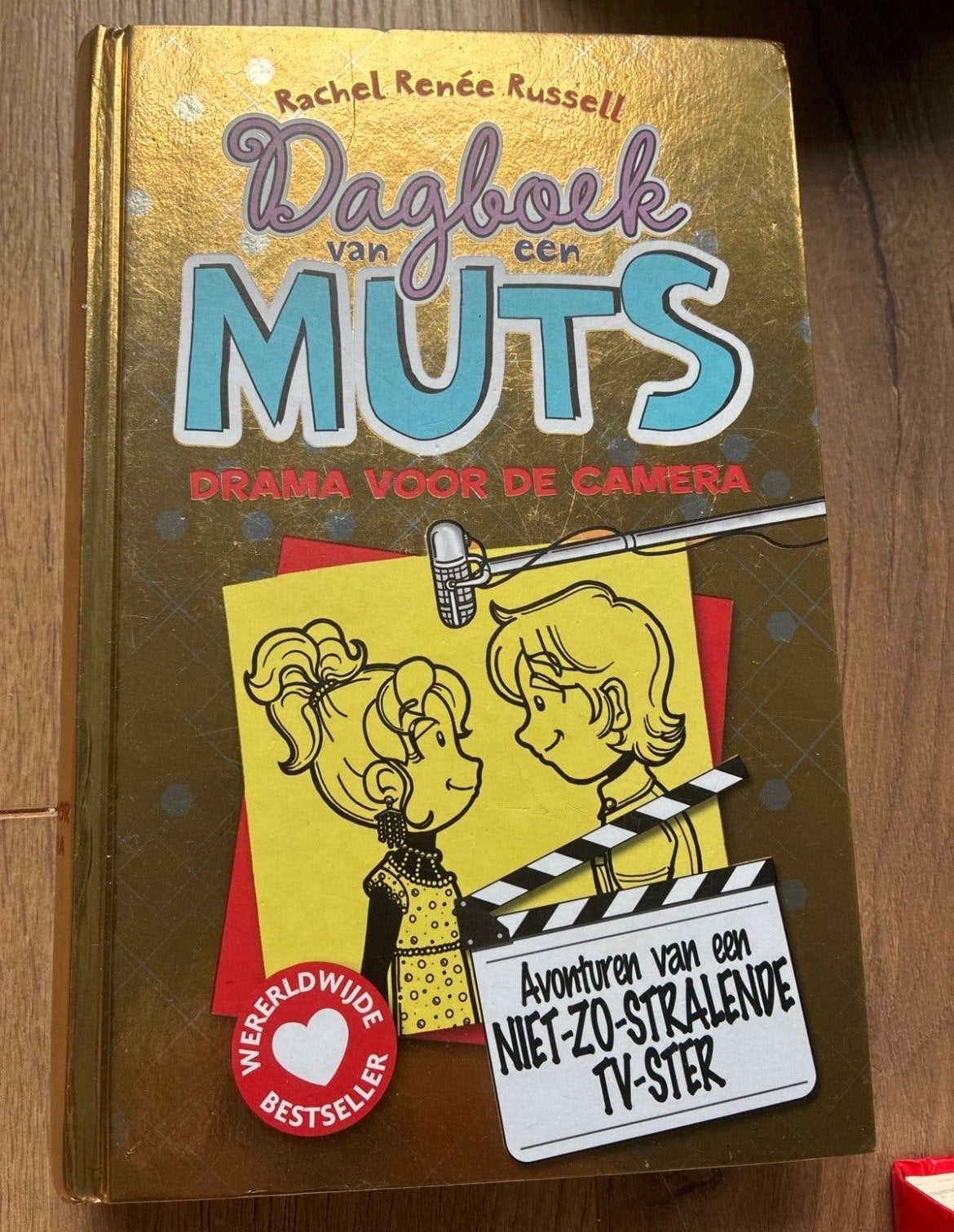 Dagboek van een Muts: Drama voor de Camera, Ophalen of Verzenden, Gelezen