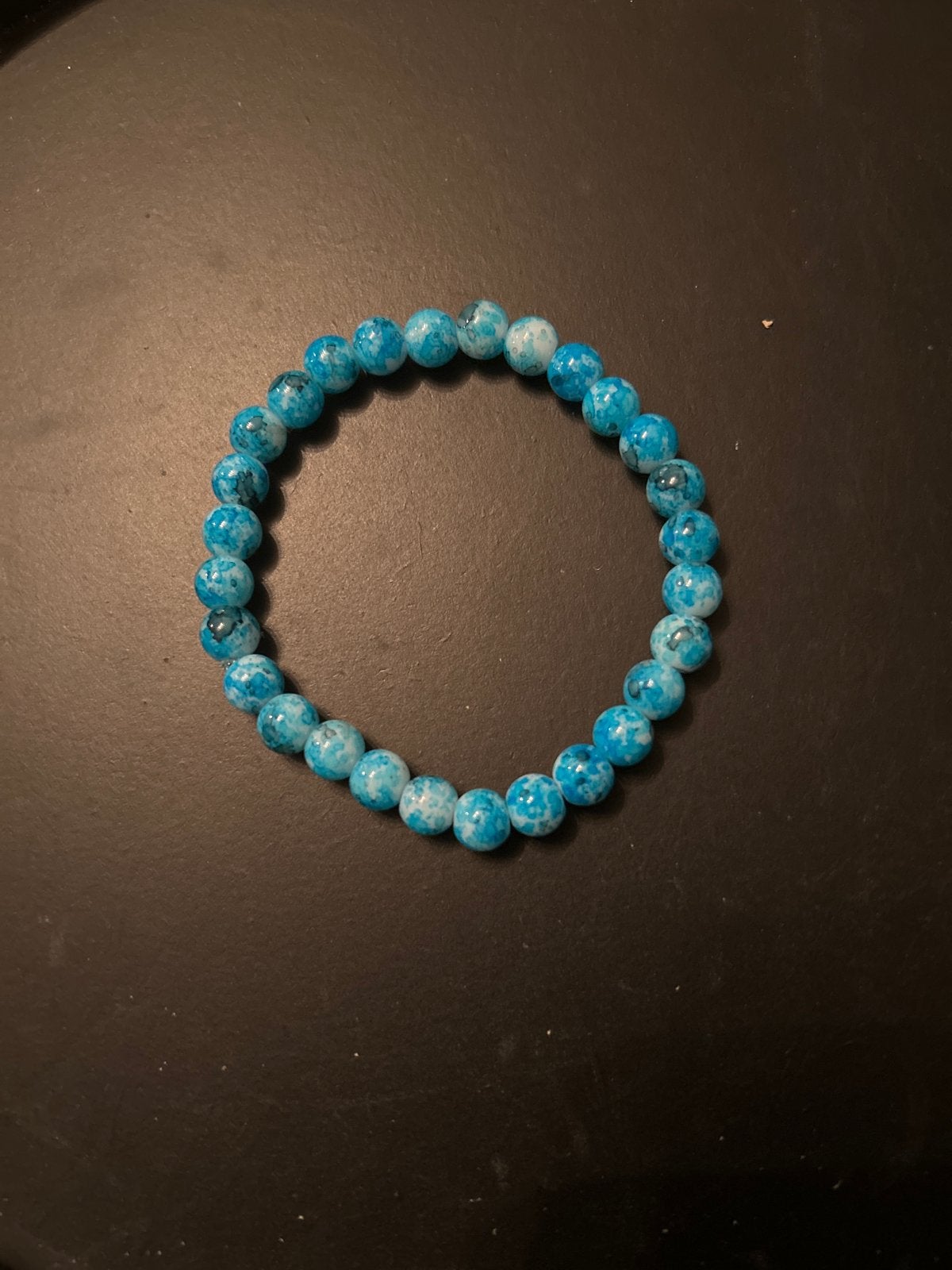 Mooie blauwe kralenarmband, Sieraden, Tassen en Uiterlijk, Verzenden, Nieuw, Blauw, Overige materialen