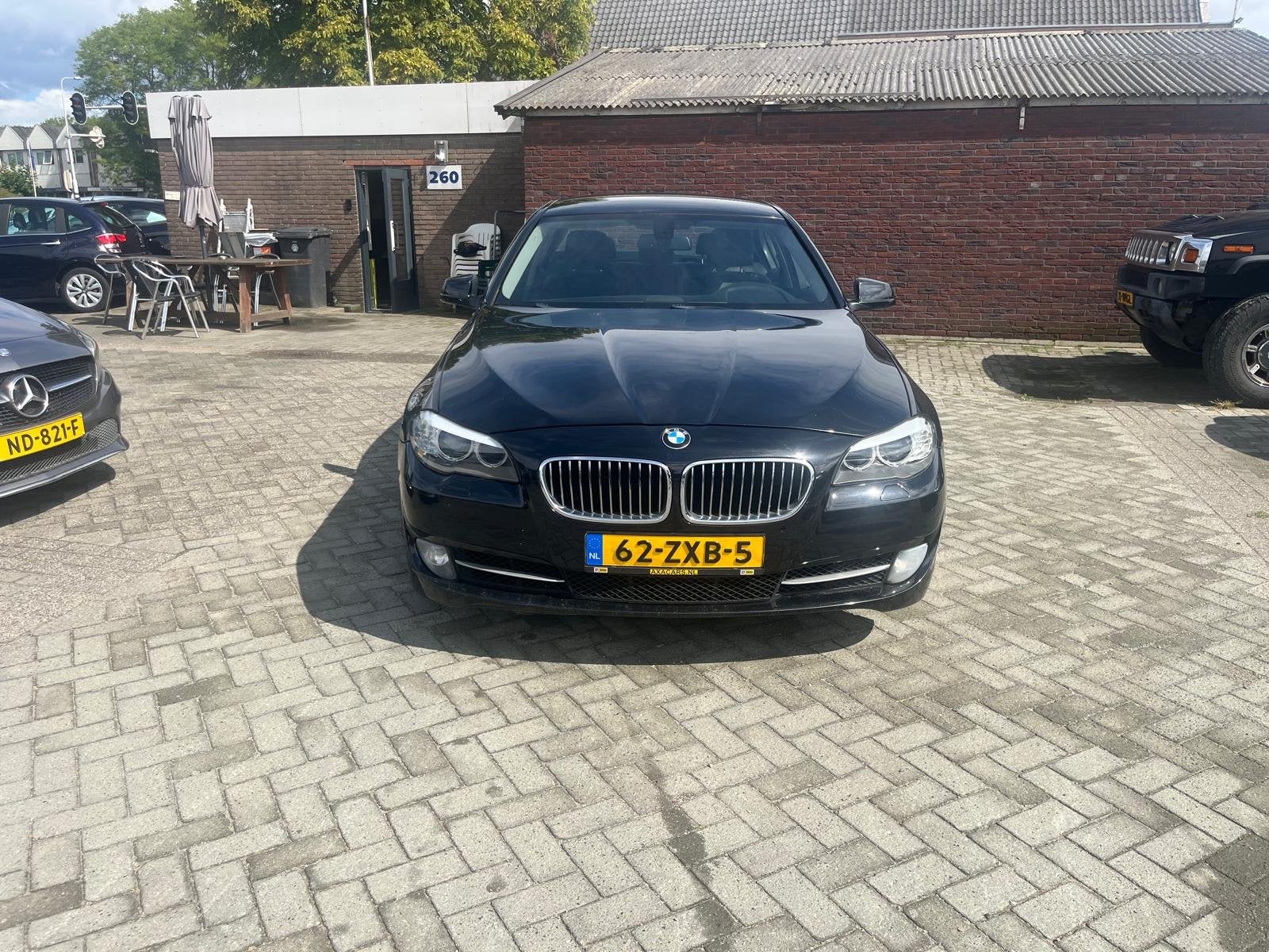 BMW 5 Serie 520i Upgrade Edition ecc navi leer xenon etc etc, Auto's, Automaat, Euro 5, Gebruikt, Zwart