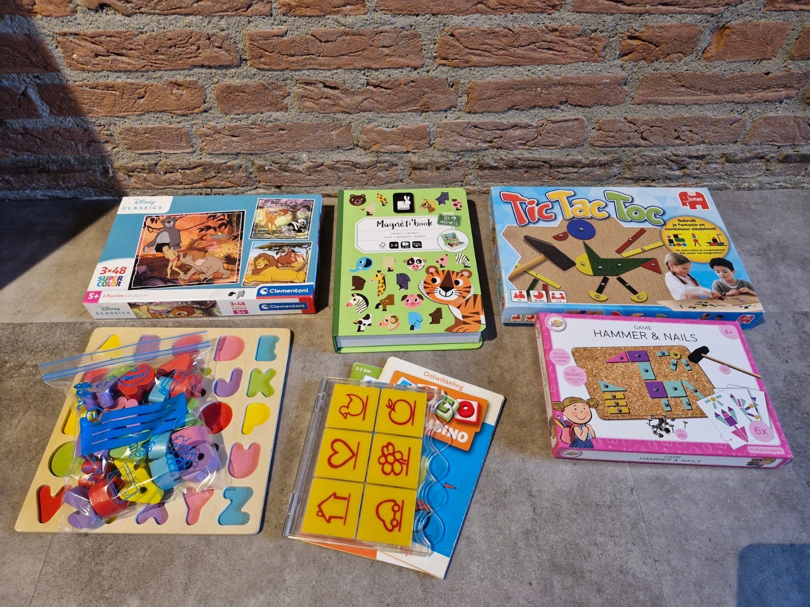 Speelgoed Pakket: o.a. Loco Bambino, magneetboek, Kinderen en Baby's, Ophalen of Verzenden, Gebruikt, Bouwen
