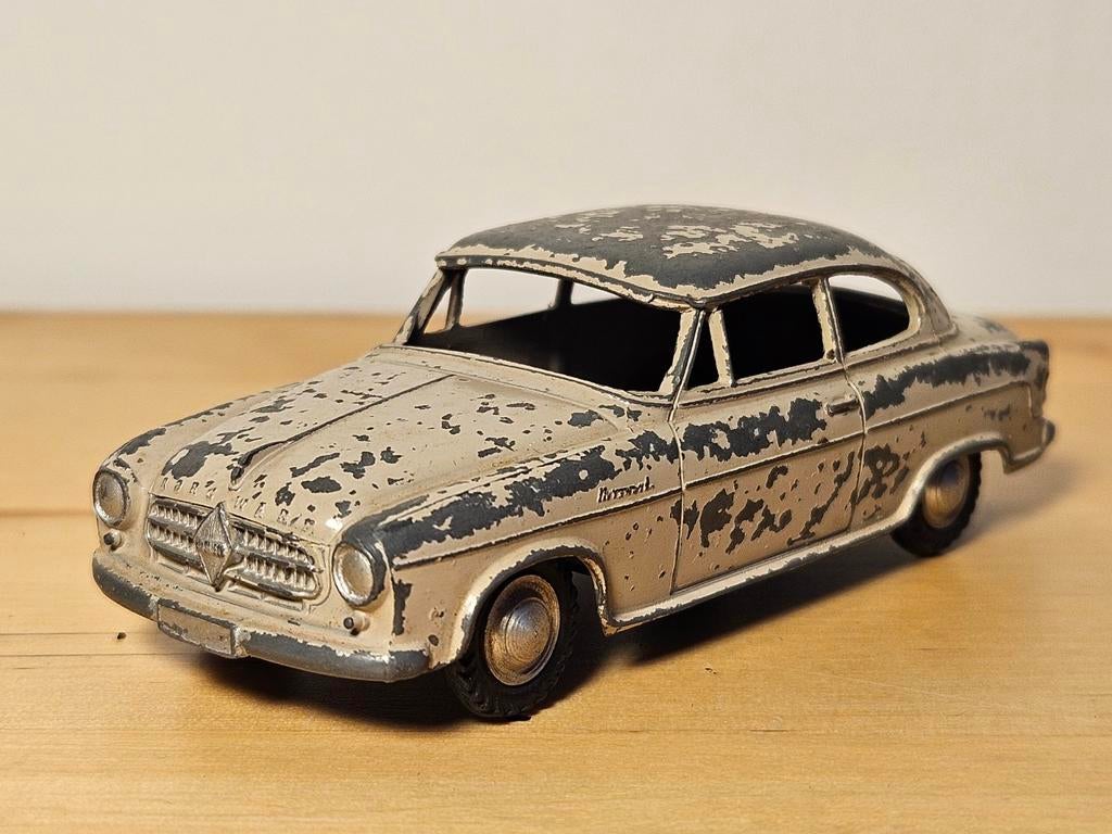Märklin Borgward Isabella - Vintage Speelgoedauto, Hobby en Vrije tijd, Modelauto's | 1:43, Ophalen of Verzenden, Gebruikt, Auto