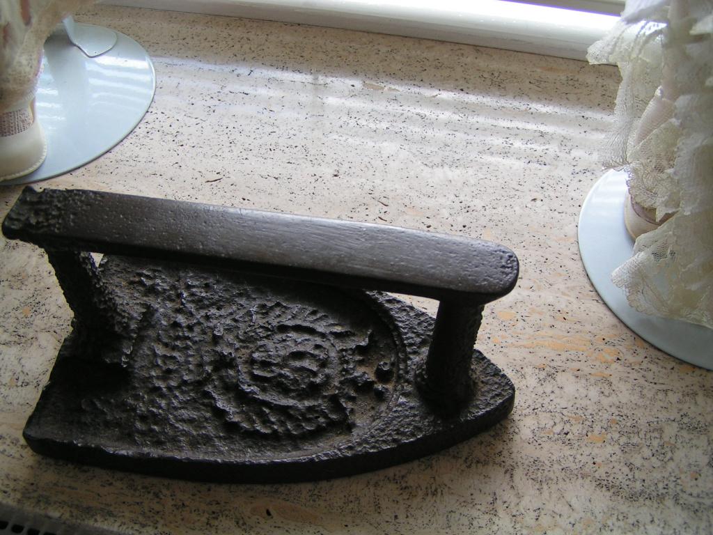 Prachtige Antieke Strijkbout, Antiek en Kunst, Curiosa en Brocante, Ophalen of Verzenden