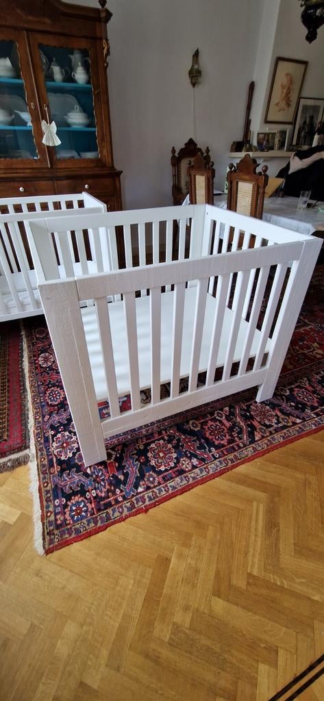 Wit houten box, Kinderen en Baby's, Babywiegjes en Ledikanten, Ophalen, Gebruikt, Ledikant