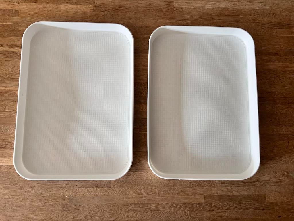 2x Witte antislip dienbladen  rechthoekig, Ophalen of Verzenden, Zo goed als nieuw