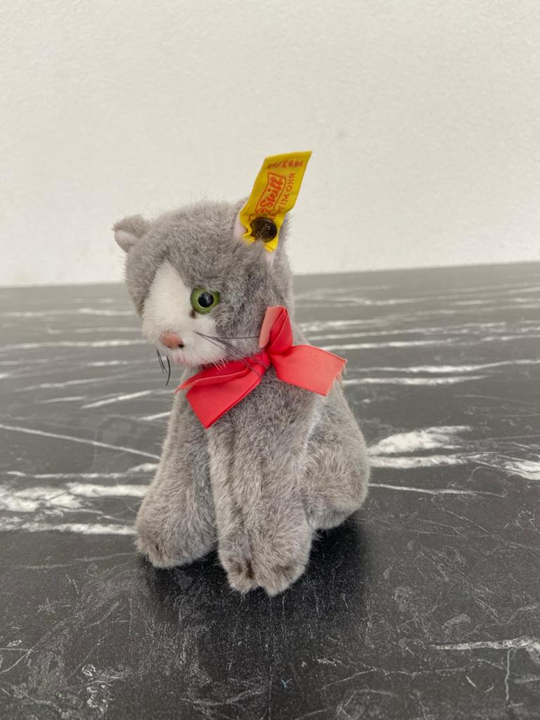 Steiff poes met knop 13 cm, Antiek en Kunst, Antiek | Speelgoed, Ophalen of Verzenden
