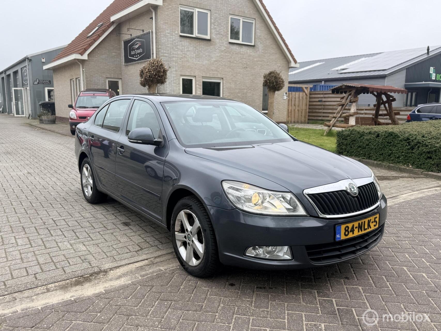 Skoda Octavia 1.8 TSI Ambition Business Line, Voorwielaandrijving, Euro 5, Gebruikt, 4 cilinders