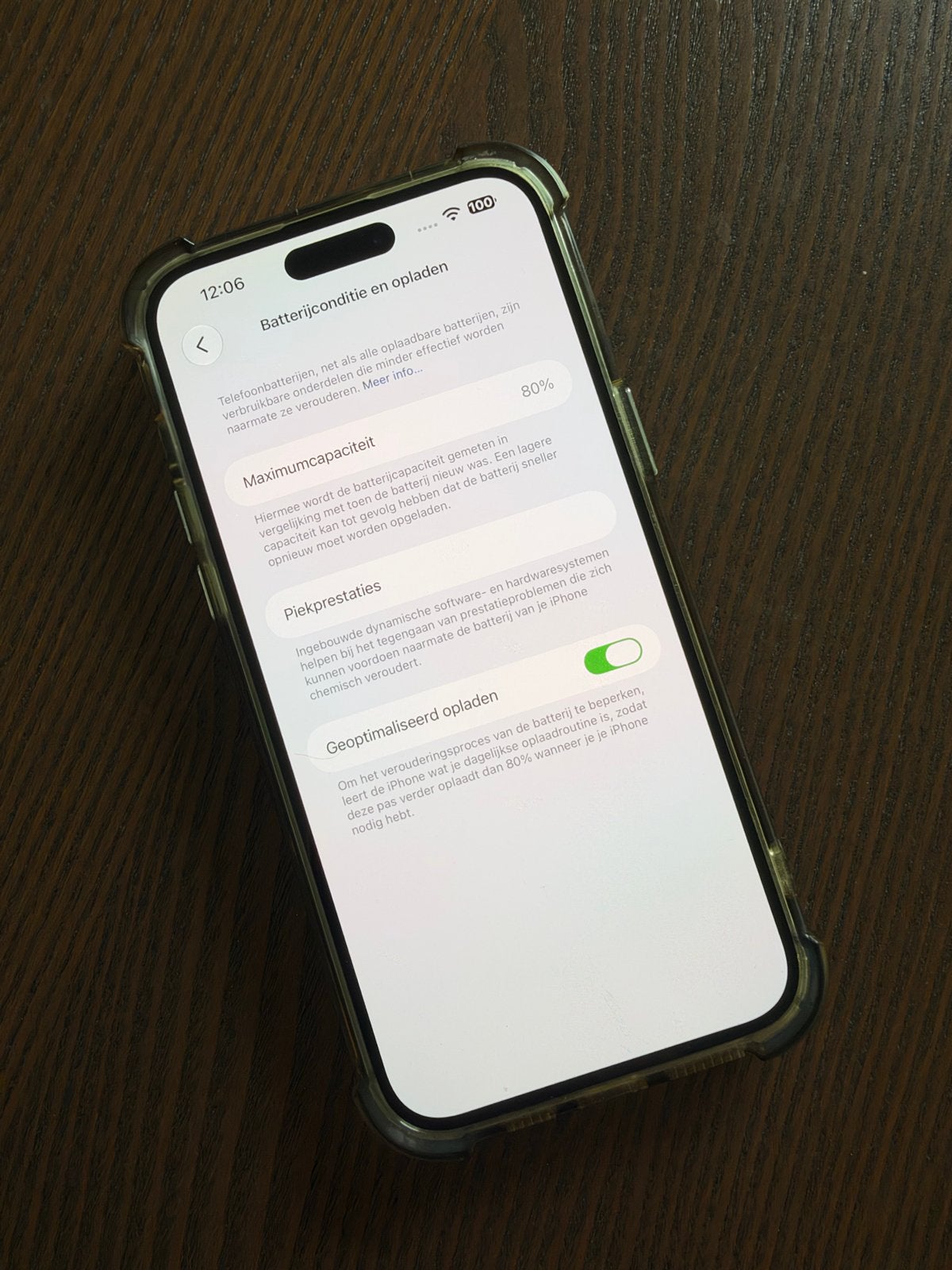 Foto 3 van Apple iPhone 14 Pro Max 256GB Zwart - Zo goed als nieuw