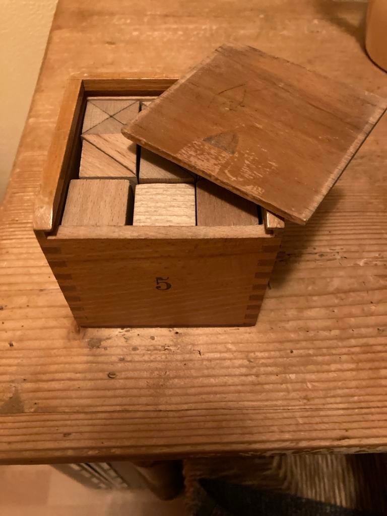 Fröbel 5 doosje, Ophalen of Verzenden, Gebruikt, Overige typen