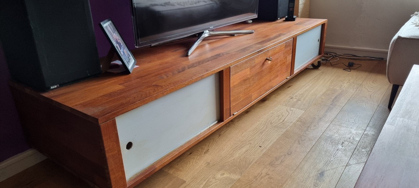 tv meubel, Ophalen, 150 tot 200 cm, Zo goed als nieuw, Minder dan 100 cm