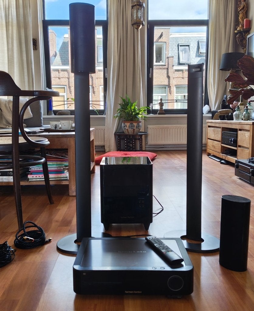 Harman Kardon BDS300 Versterker/Blueray 2.1, 2.1-systeem, Blu-ray-speler, Zo goed als nieuw, 40 tot 70 watt