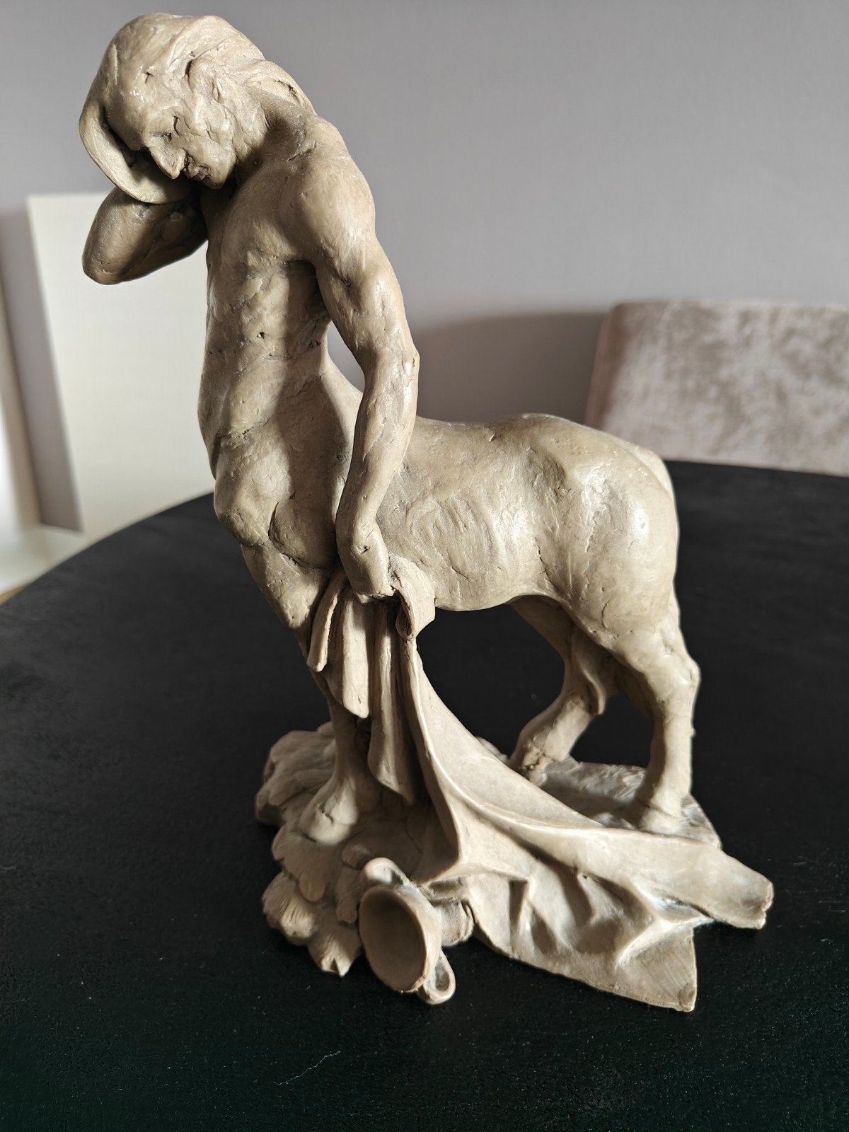 stenen beeldje van een centaur, Ophalen, Zo goed als nieuw, Dier