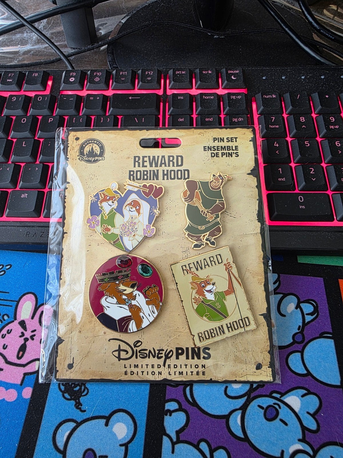 Disney Robin Hood Limited Edition Pin Set, Verzamelen, Ophalen of Verzenden, Nieuw