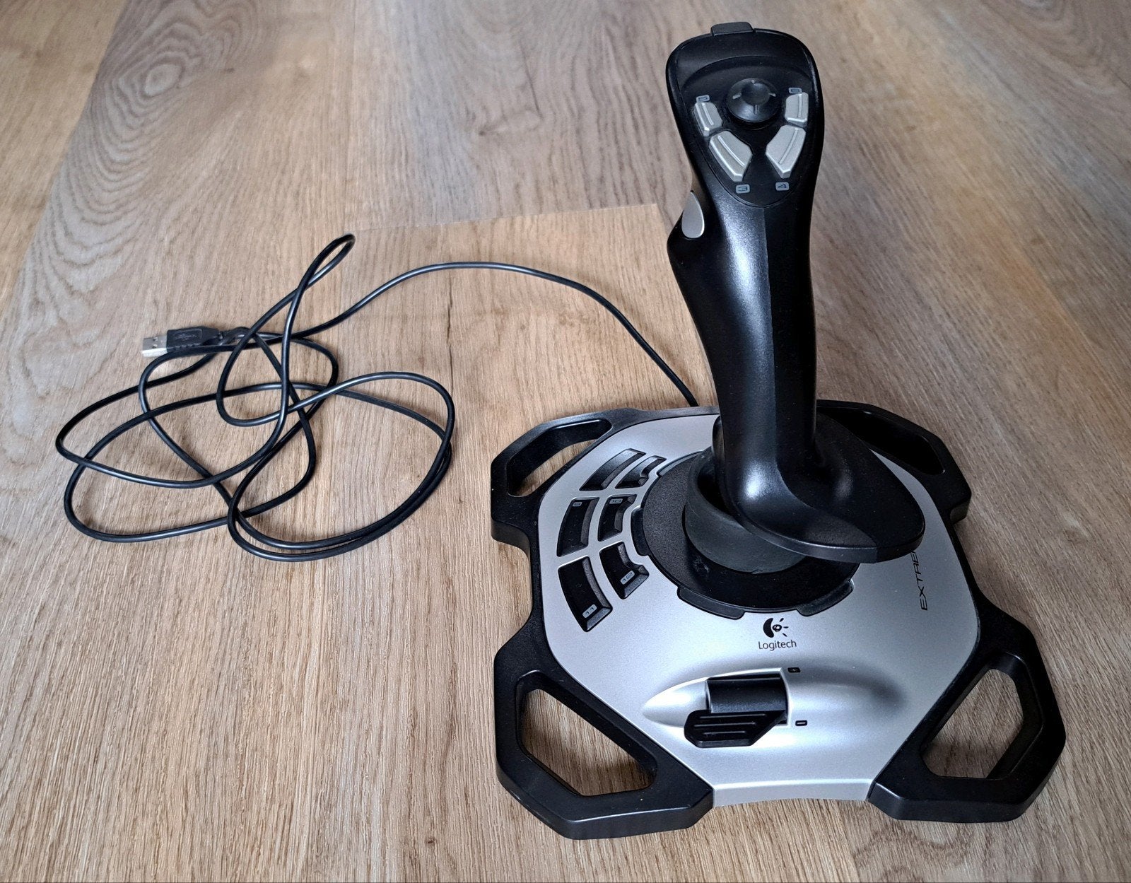 Logitech Extreme 3D Pro Joystick, Computers en Software, Joysticks, Ophalen of Verzenden, Gebruikt, Logitech