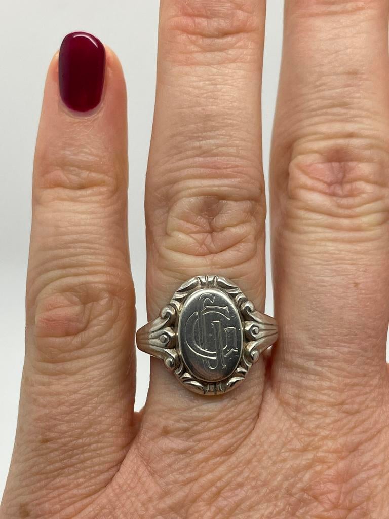 D429 Prachtige zilveren zegelring maat 18, Ophalen of Verzenden, Zilver, Ring