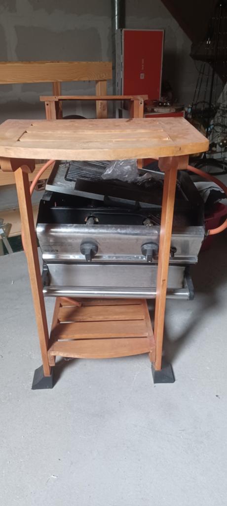 Gas Barbecue met electrische ontsteking., Ophalen of Verzenden