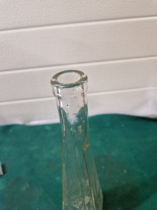 vaas fles glas driehoek, Ophalen of Verzenden