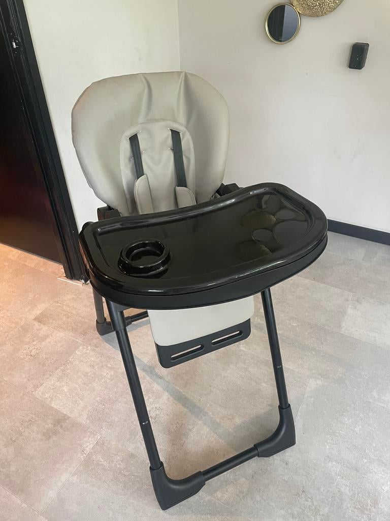 Kinderstoel Novi Moon Taupe, Kinderen en Baby's, Kinderstoelen, Ophalen, Gebruikt, Inklapstoel, Gordel(s)