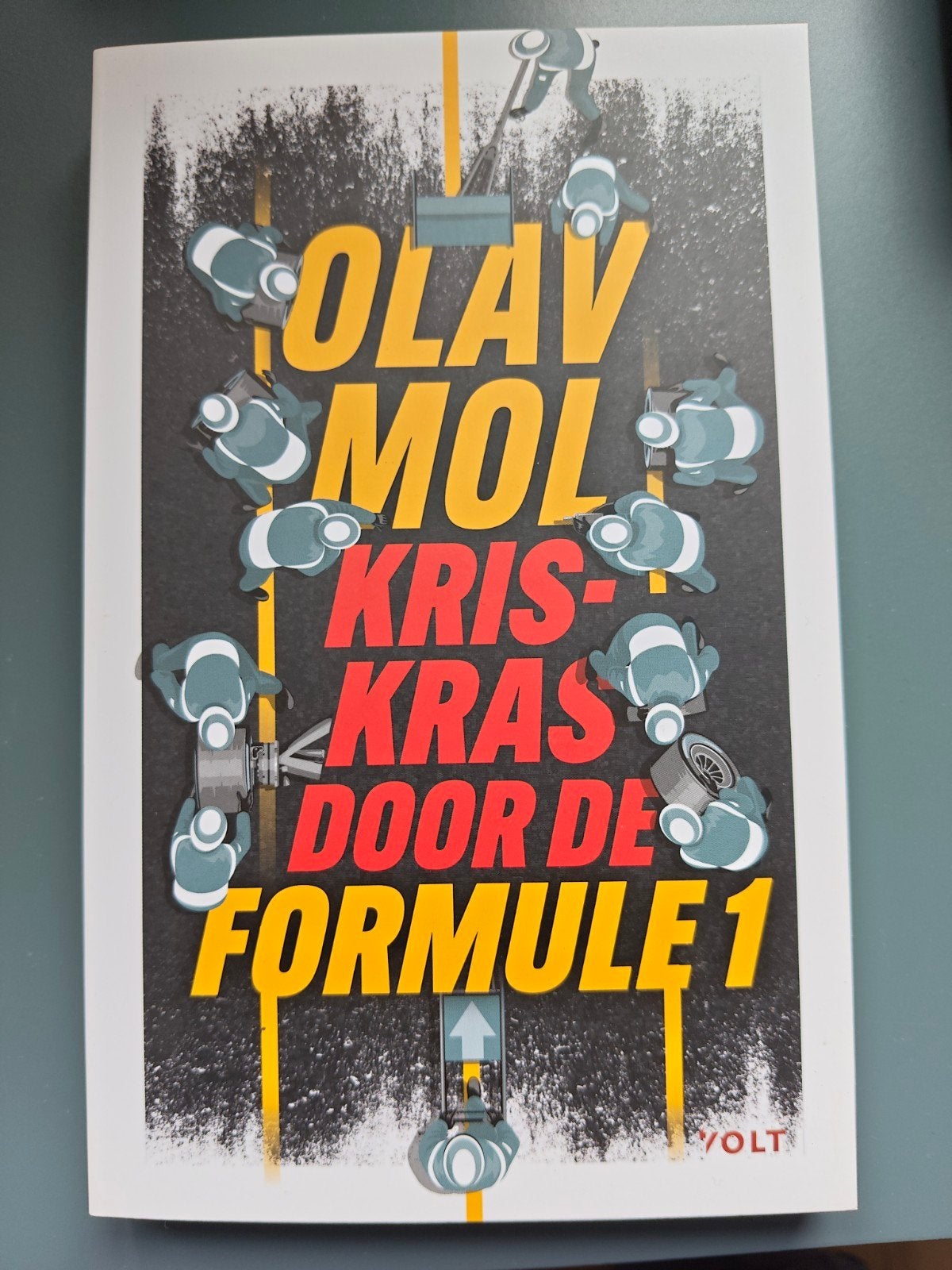 Olav Mol - Kris Kras door de Formule 1, Ophalen of Verzenden, Zo goed als nieuw, Olav Mol, Overige sporten