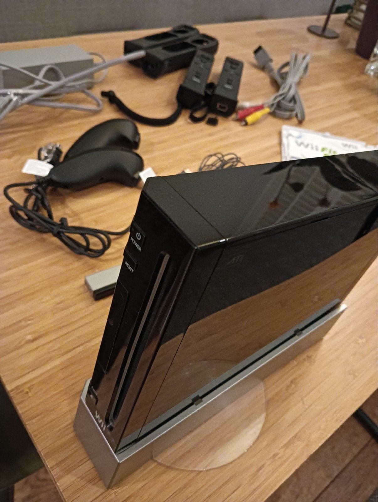 Nintendo Wii Zwart Compleet met Accessoires en Games, Ophalen of Verzenden, Gebruikt, Met 2 controllers, Met games