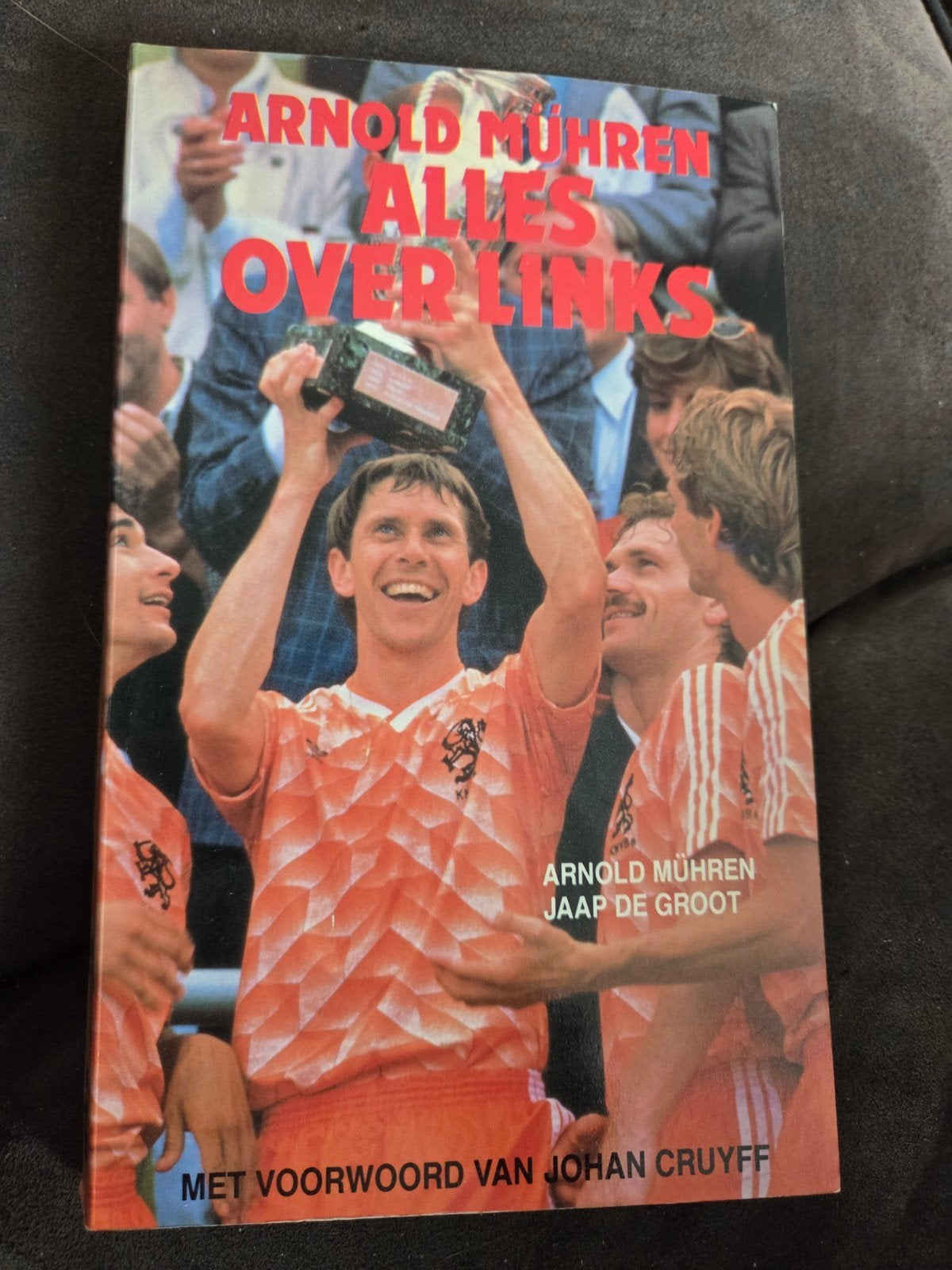 Arnold Mühren: Alles over Links - Voetbalbiografie, Ophalen of Verzenden, Gelezen, Arnold Mühren, Jaap de Groot, Balsport