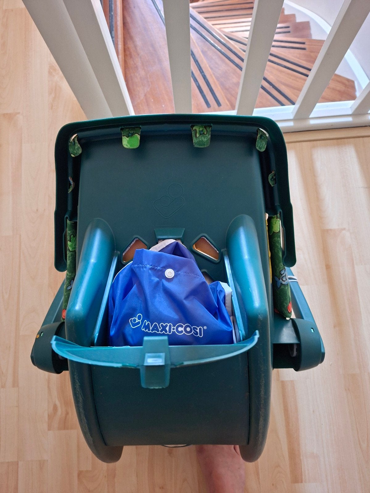 Maxi-Cosi autostoel met vrolijke print, Ophalen, 0 t/m 13 kg, Maxi-Cosi, Gebruikt