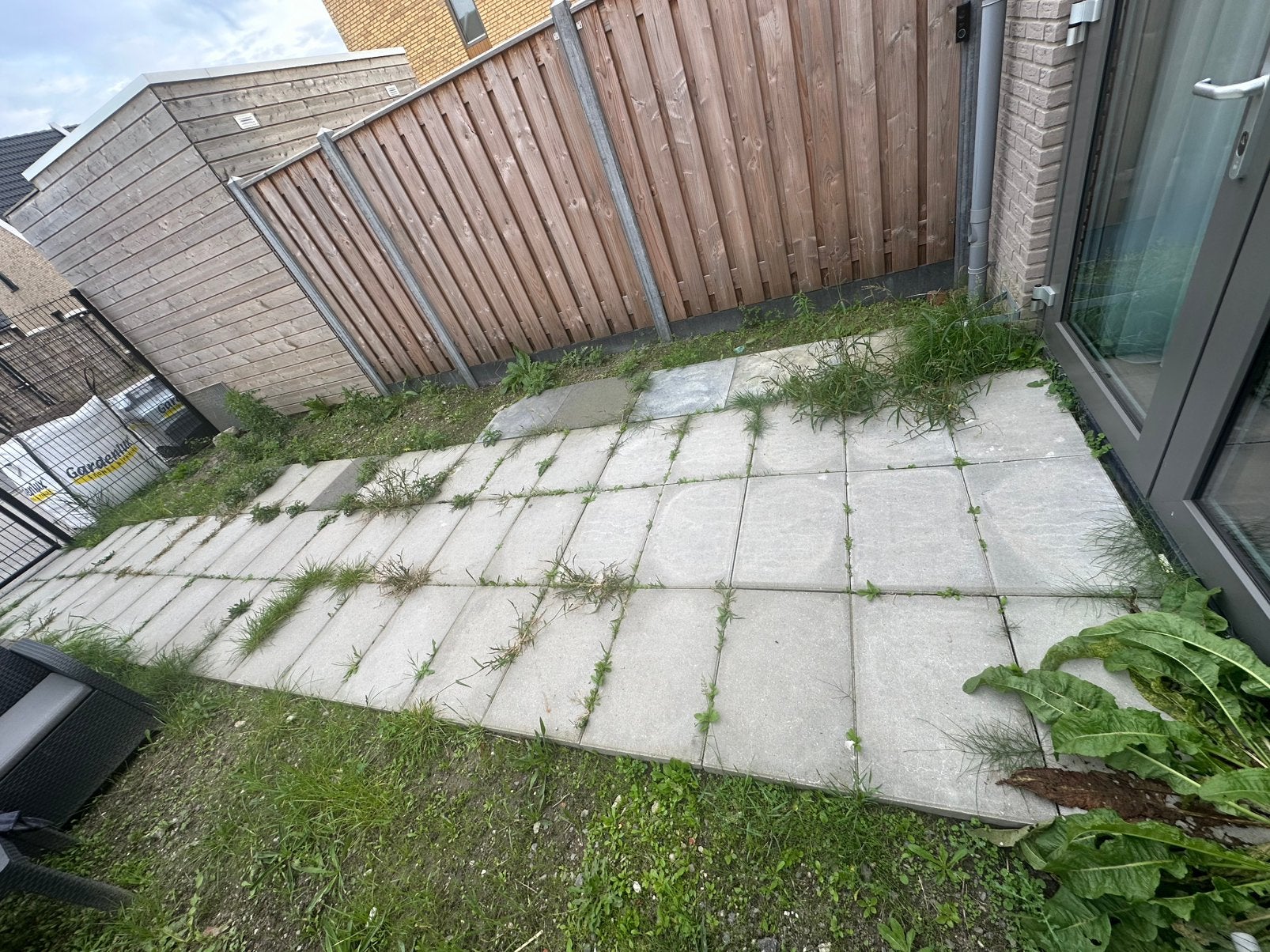 Gratis tuintegels ophalen Lelystad, Ophalen of Verzenden, Zo goed als nieuw, Beton, Terrastegels
