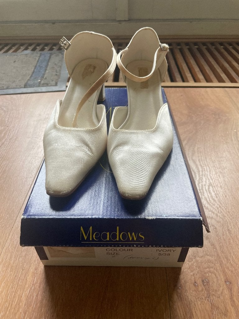 Trouwschoenen, Ophalen, Zo goed als nieuw, Wit, Schoenen