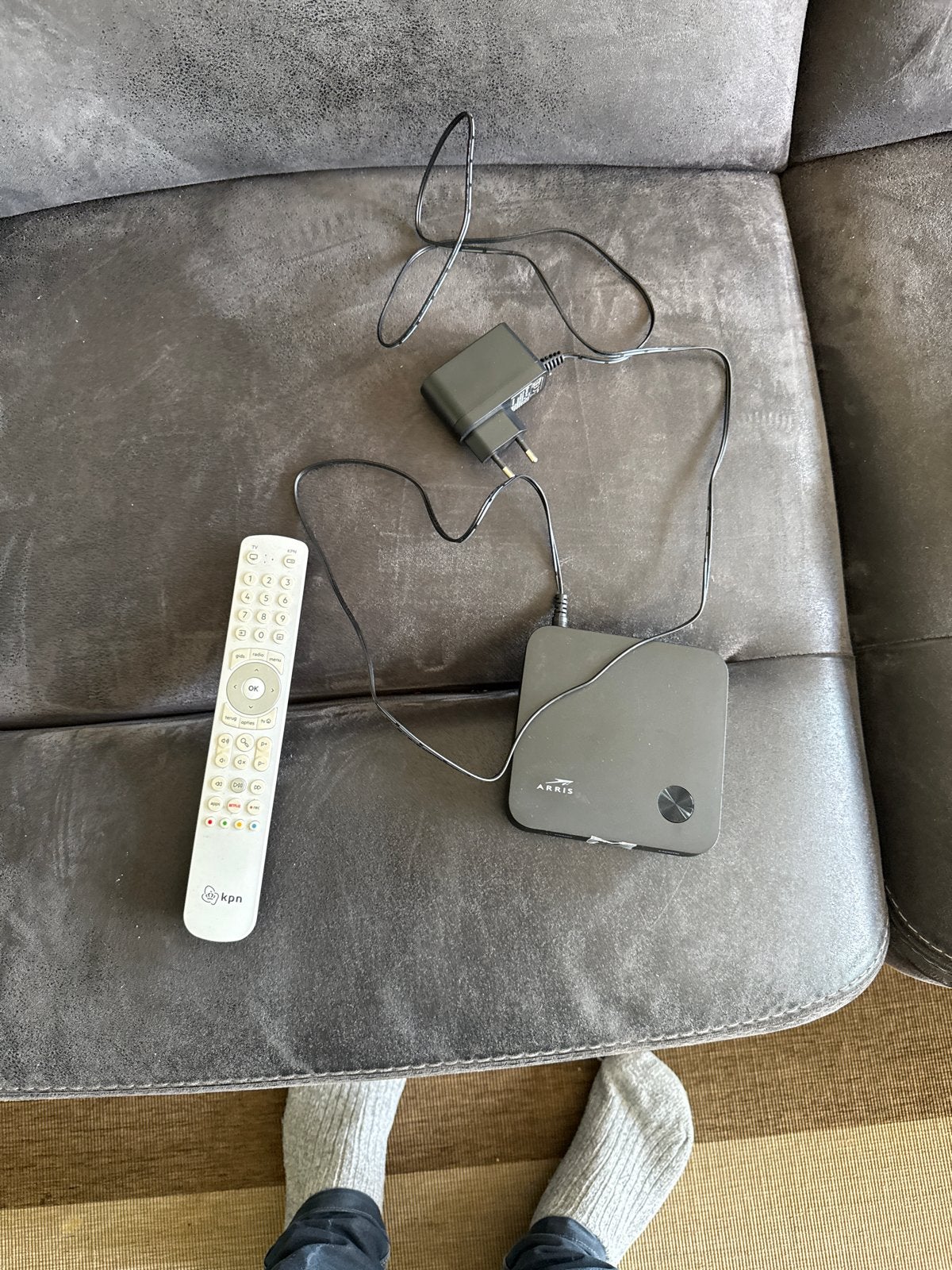 KPN Interactieve TV Ontvanger Arris VIP5202 met afstandsbedi, Ophalen of Verzenden, Zo goed als nieuw, Decoder