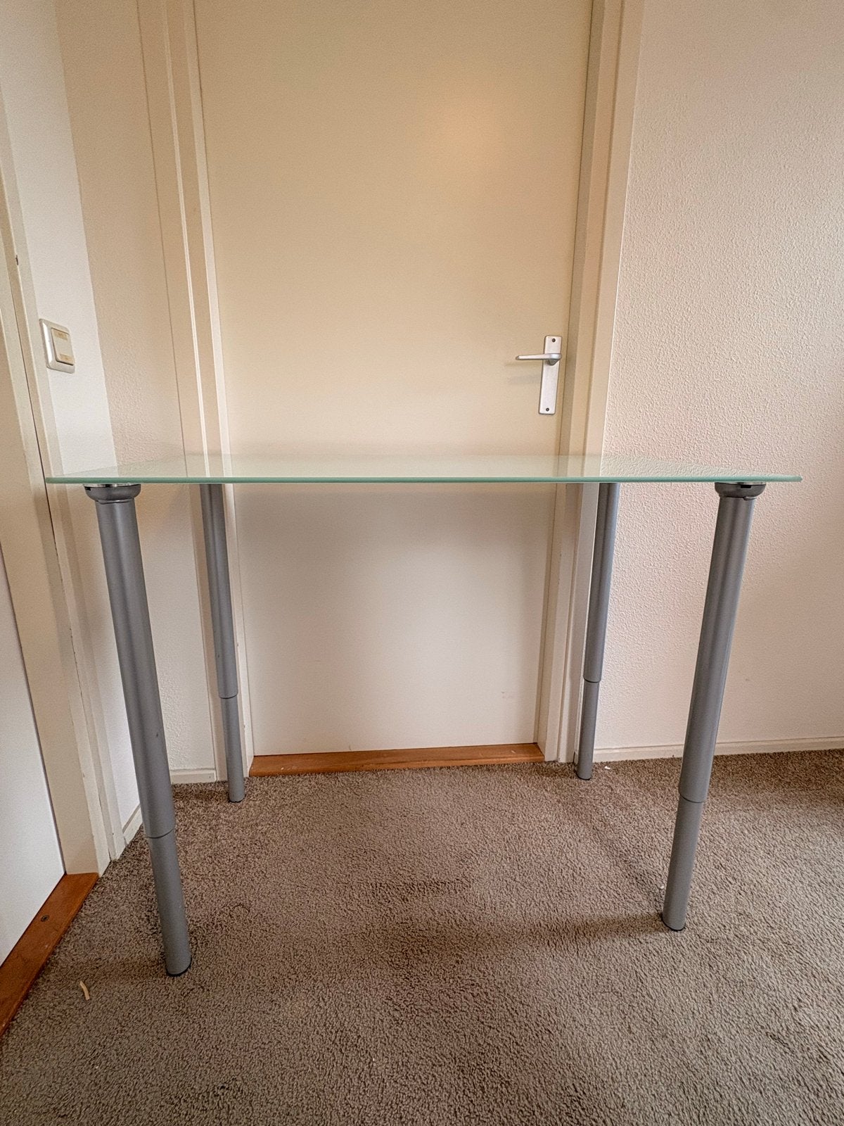 IKEA glazen tafel met verstelbare poten, Ophalen, Gebruikt