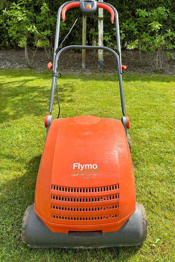 Flymo Lawnrake 3400 Verticuteermachine, Tuin en Terras, Grastrimmers, Zo goed als nieuw, Elektrisch, Ophalen